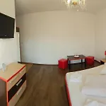 Casa Tineretului 50 ゲストハウス 3*