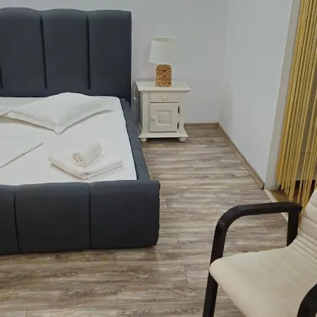 Casa Tineretului 50 Pensjonat