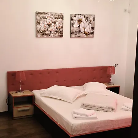 Casa Tineretului 50 Pensjonat