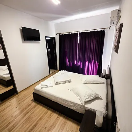 Casa Tineretului 50 3*