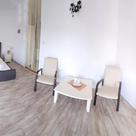 Casa Tineretului 50